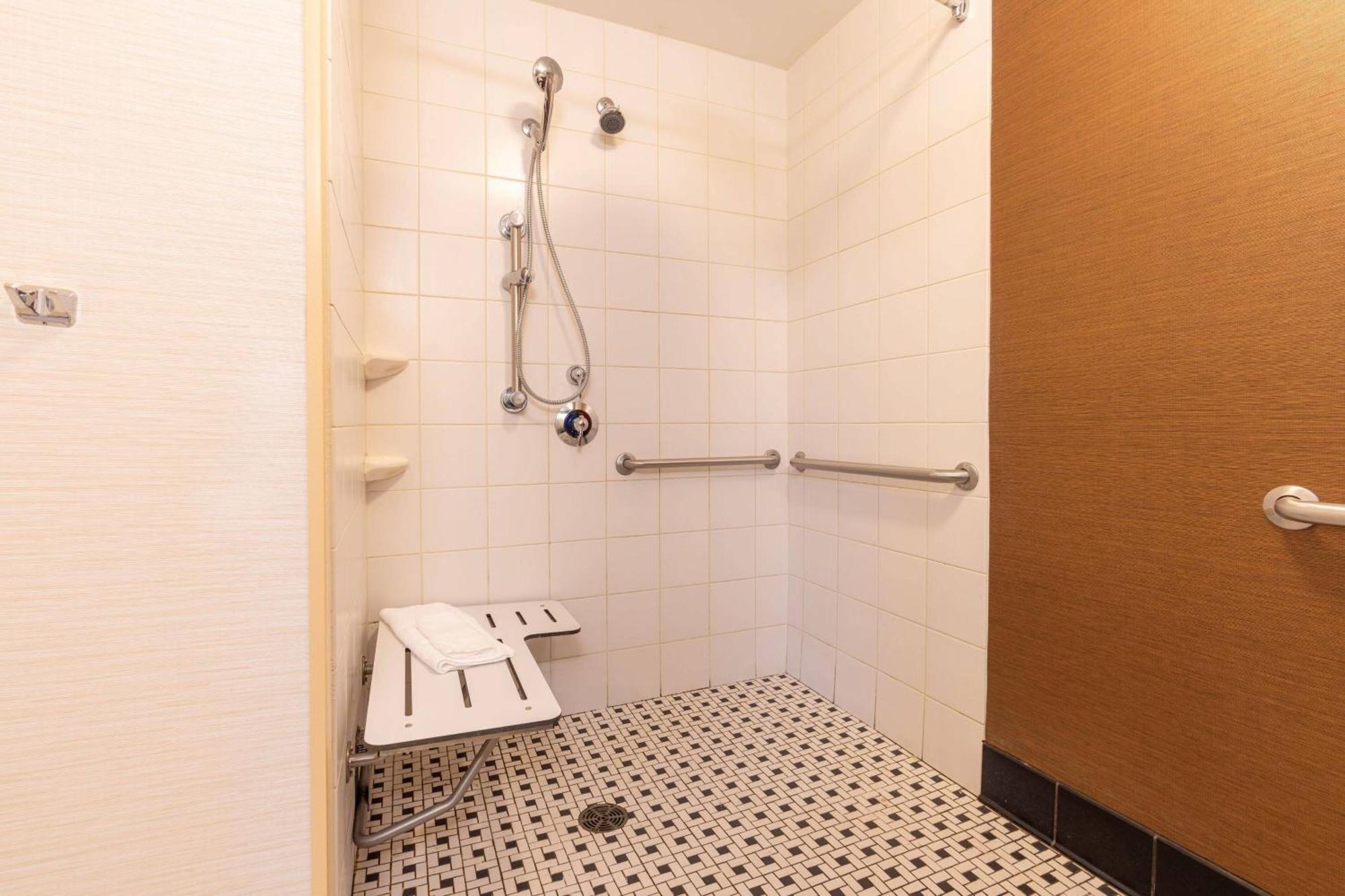 Fairfield Inn & Suites Bedford Dış mekan fotoğraf